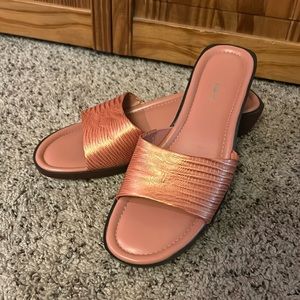 True Spirit by Easy Spirit cybilt opera pink leather sandals size 8.5